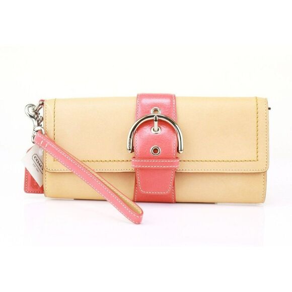 NEW Coach Italian Leather Buckle Oversize Clutch Flap Vachetta Pink $295+ - Picture 2 of 8
